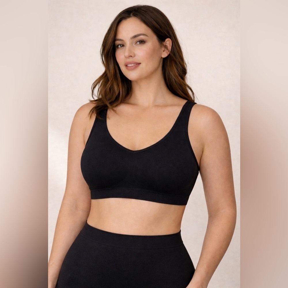 Truekind Womens Daily Comfort Wireless Shaper Bra Sz 4XL XXXXL Black 10022